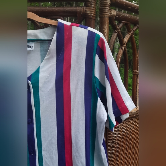 🍀3/15 Vintage 80s Button down V-Neck Shirt - Picture 2 of 5